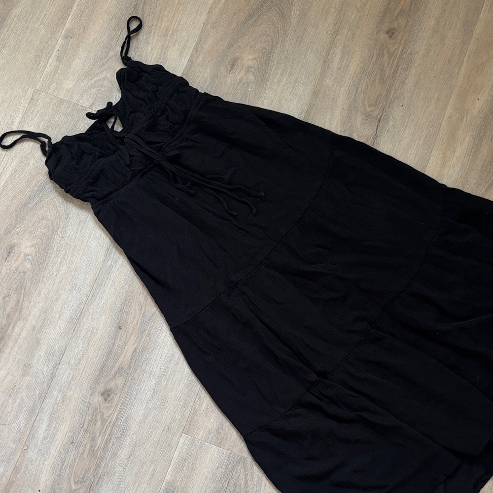 GARAGE BLACK OPEN BACK MIDI DRESS